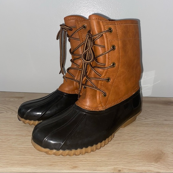 The Original Duck Boot Arianna Flannel Lined Boots - Picture 2 of 11